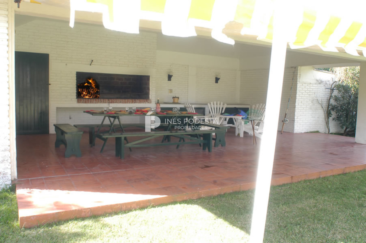 Casa ID.504 - Casa en Punta del Este, Pinares