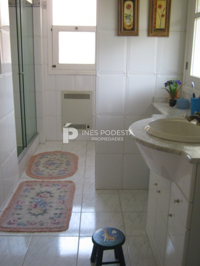 Casa ID.5067 - Muy buena propiedad muy cómoda en Jardines de Córdoba