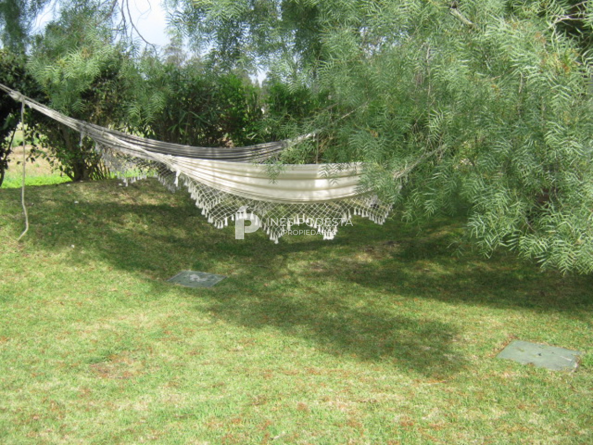 Casa ID.5067 - Muy buena propiedad muy cómoda en Jardines de Córdoba