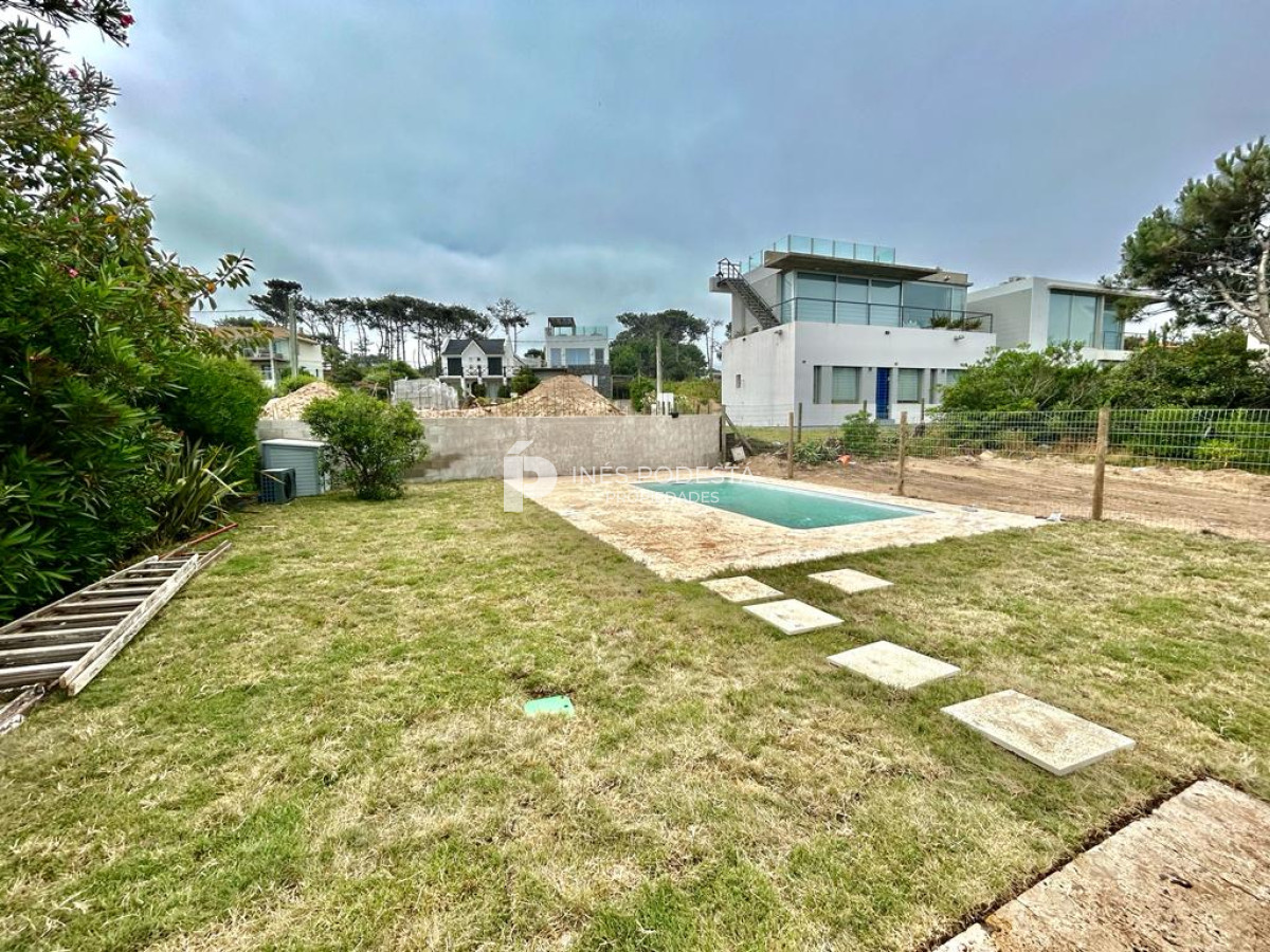 Alquiler en Montoya frente a la playa, 4 dormitorios, y piscina - IPD40332C