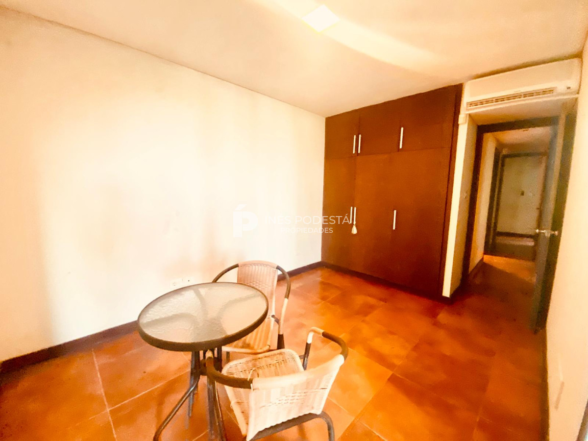 Casa ID.6080 - Venta casa 4 dormitorios Montoya La Barra
