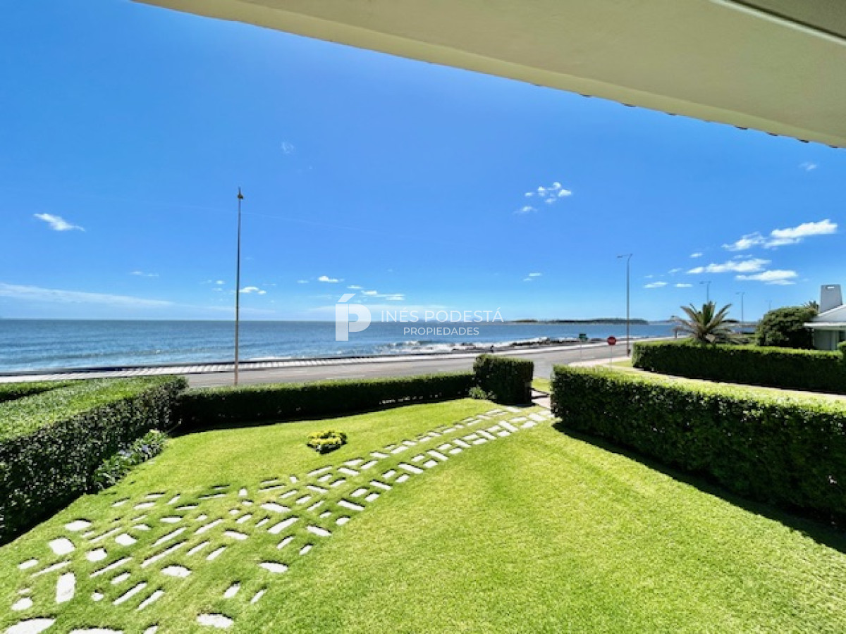 Casa ID.47 - Alquiler en Península, zona faro frente a la mansa con 6 dormitorios y gran vista