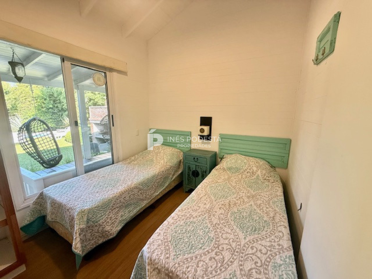 Casa ID.41828 - Alquiler 4 dormitorios y 3 baños