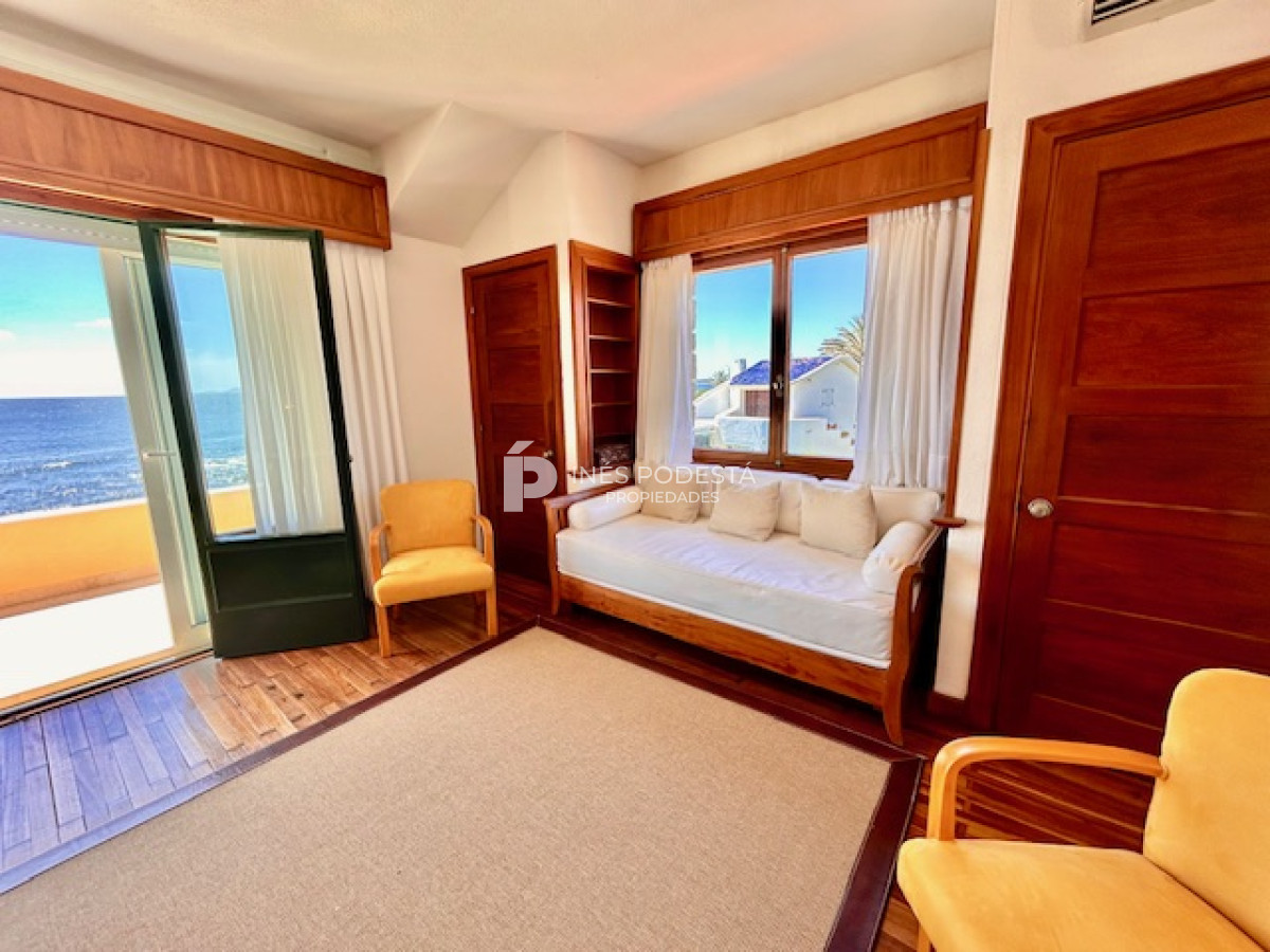 Casa ID.47 - Alquiler en Península, zona faro frente a la mansa con 6 dormitorios y gran vista