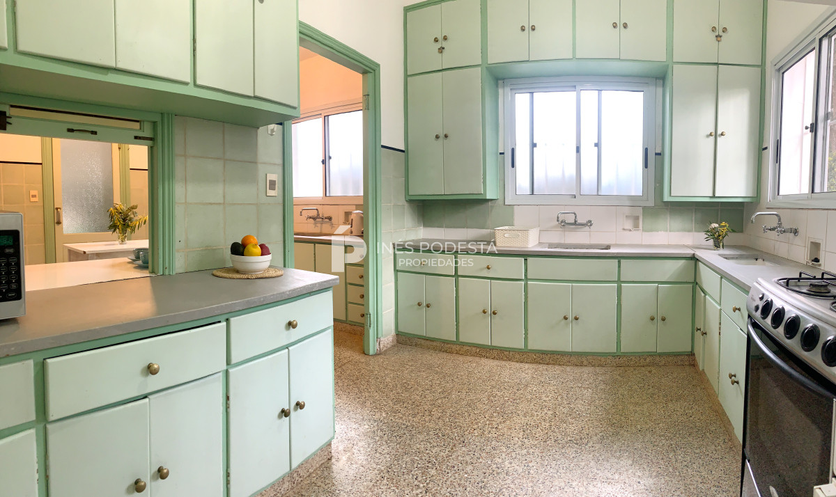 Casa ID.995 - Alquiler casa de 5 dormitorios 
