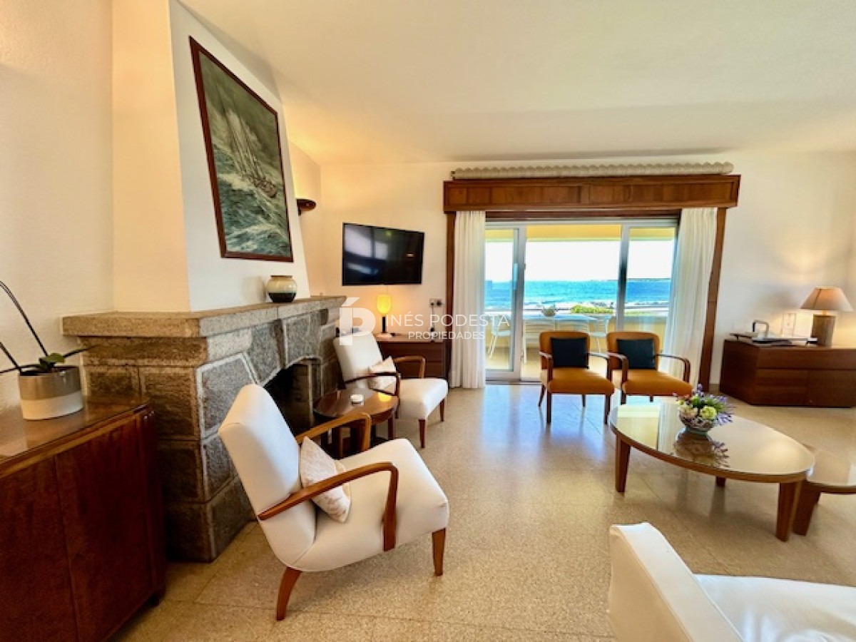 Casa ID.47 - Alquiler en Península, zona faro frente a la mansa con 6 dormitorios y gran vista