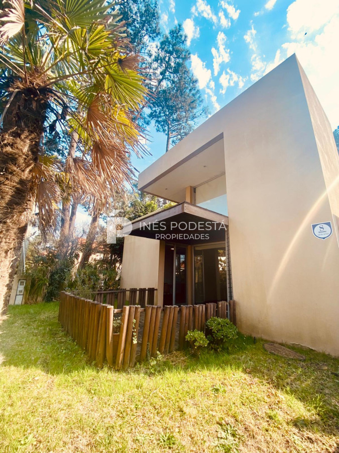 Casa ID.6080 - Venta casa 4 dormitorios Montoya La Barra