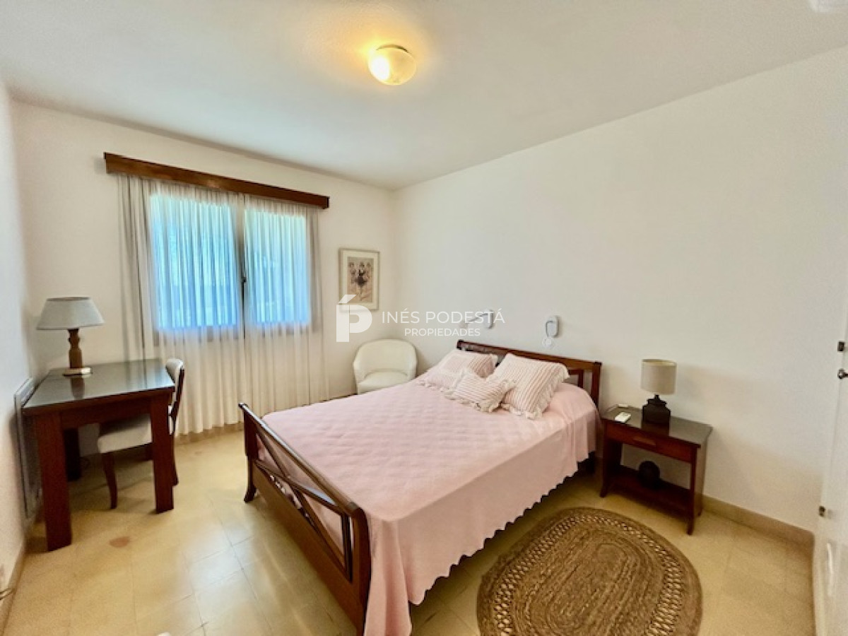 Casa ID.47 - Alquiler en Península, zona faro frente a la mansa con 6 dormitorios y gran vista