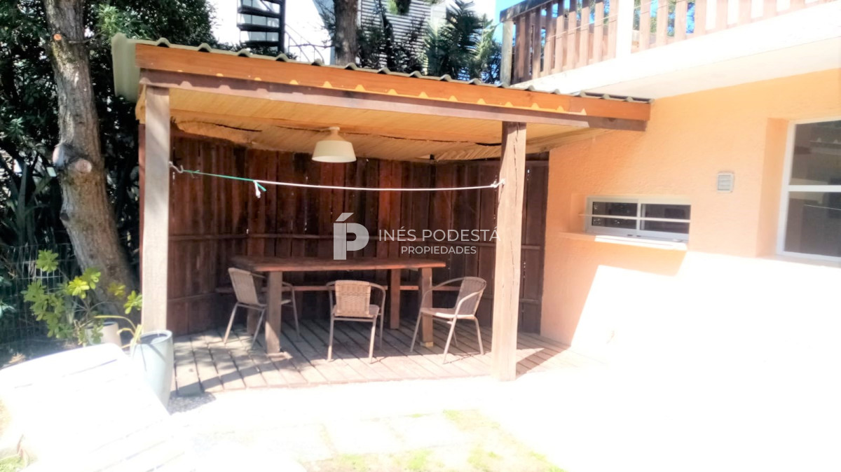 Casa ID.4956 - Casa en Tio Tom de 4 dormitorios