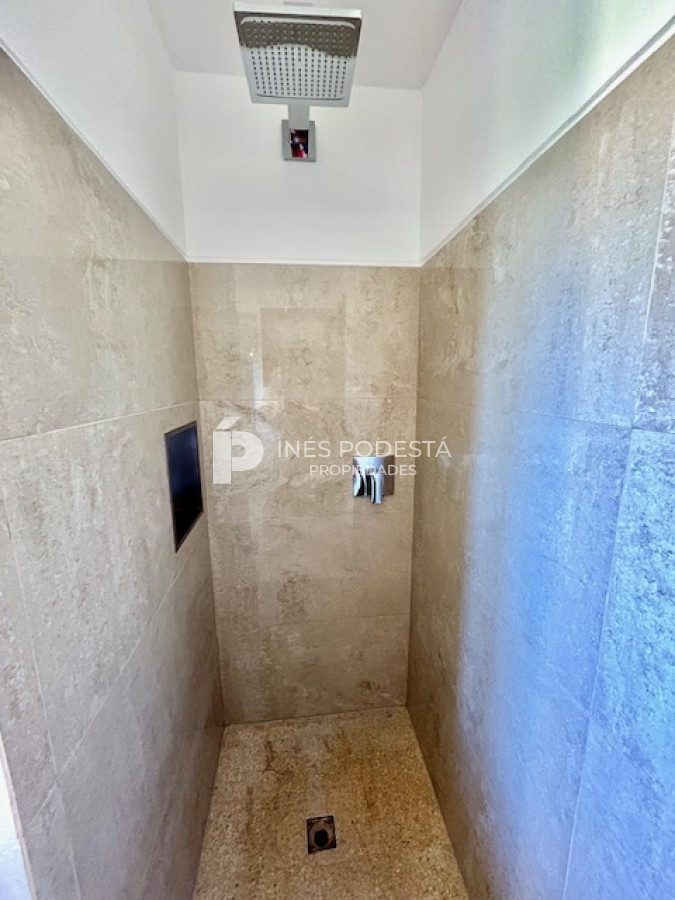 Casa ID.47 - Alquiler en Península, zona faro frente a la mansa con 6 dormitorios y gran vista