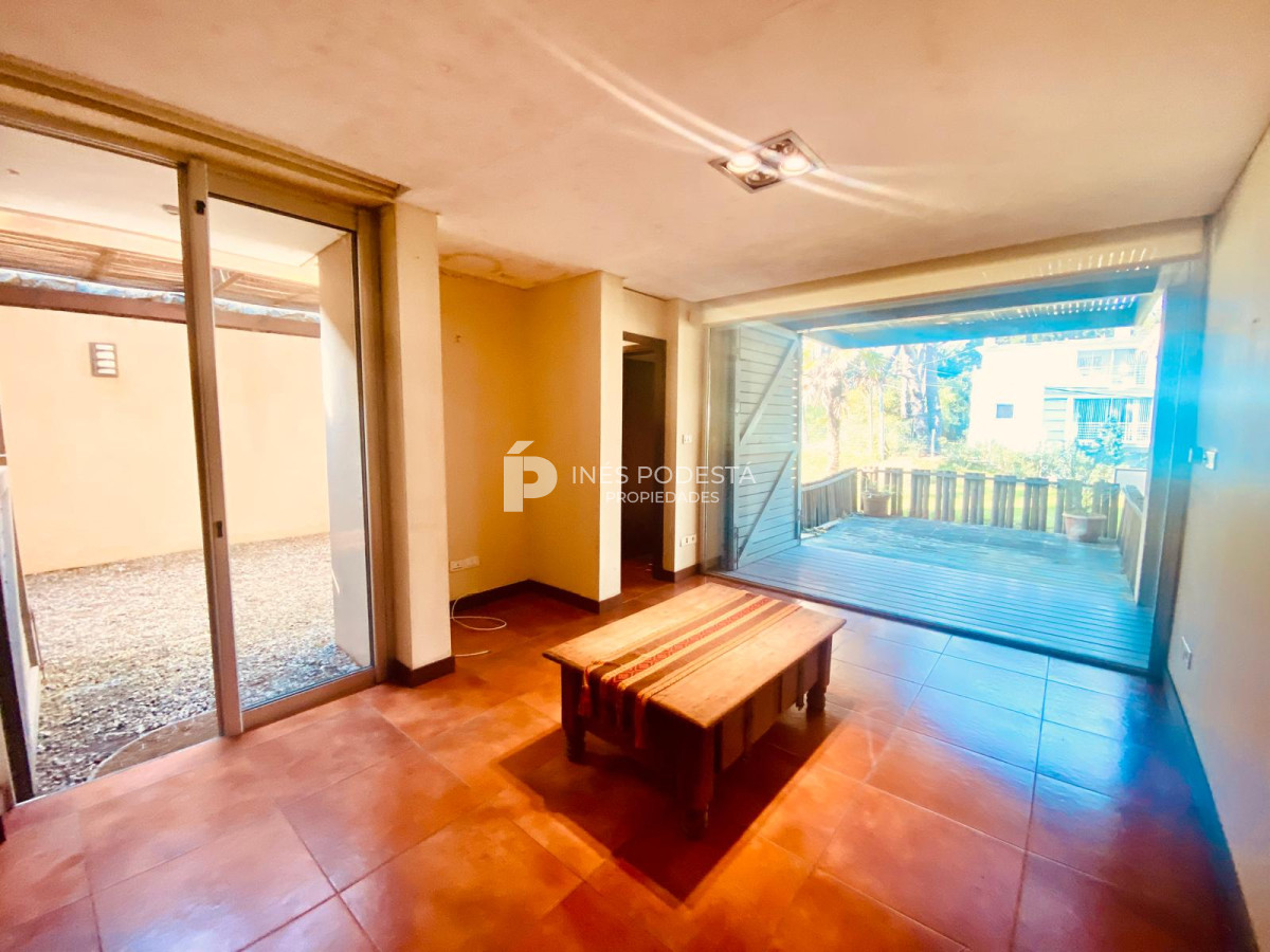 Casa ID.6080 - Venta casa 4 dormitorios Montoya La Barra