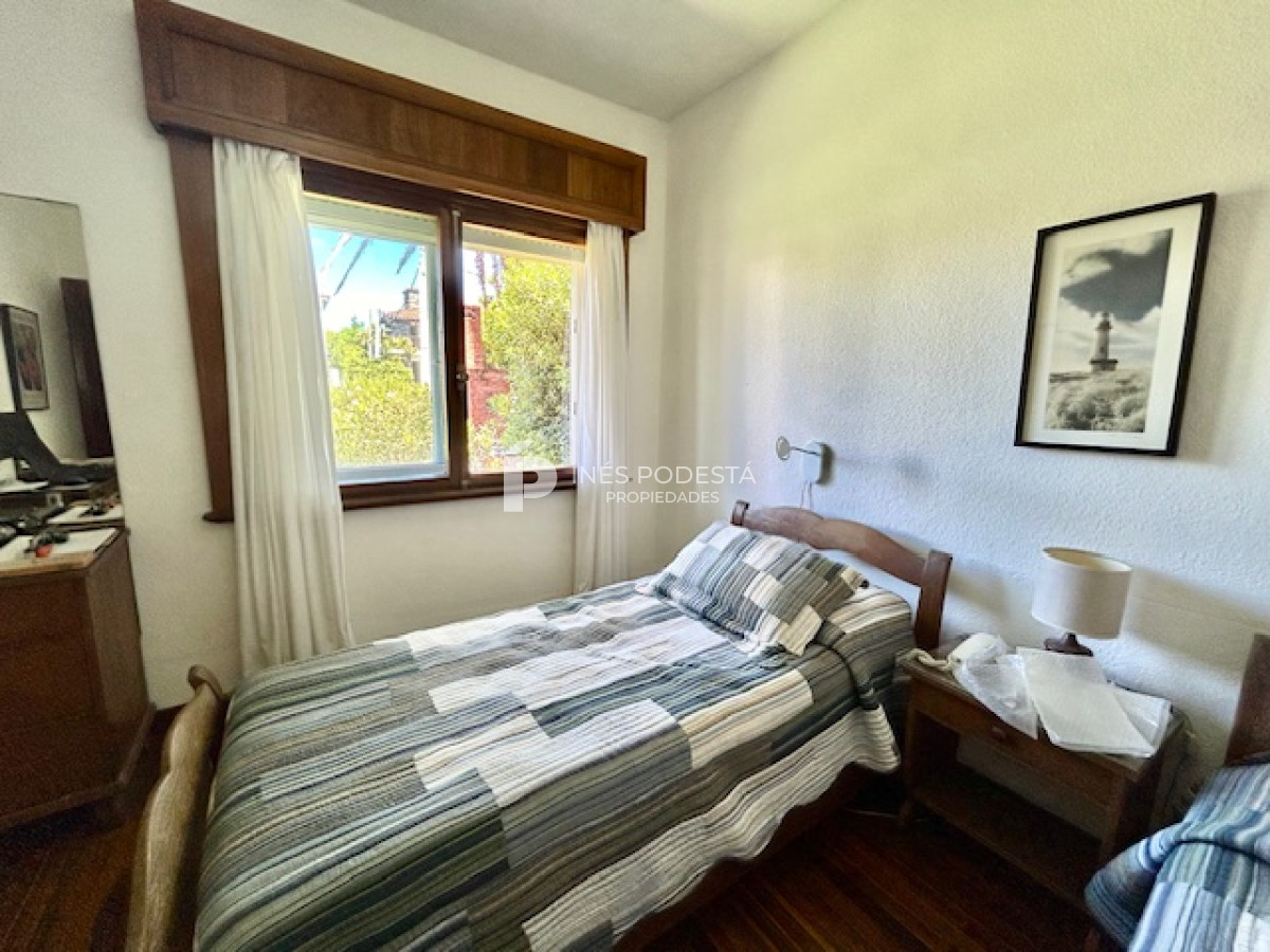 Casa ID.47 - Alquiler en Península, zona faro frente a la mansa con 6 dormitorios y gran vista