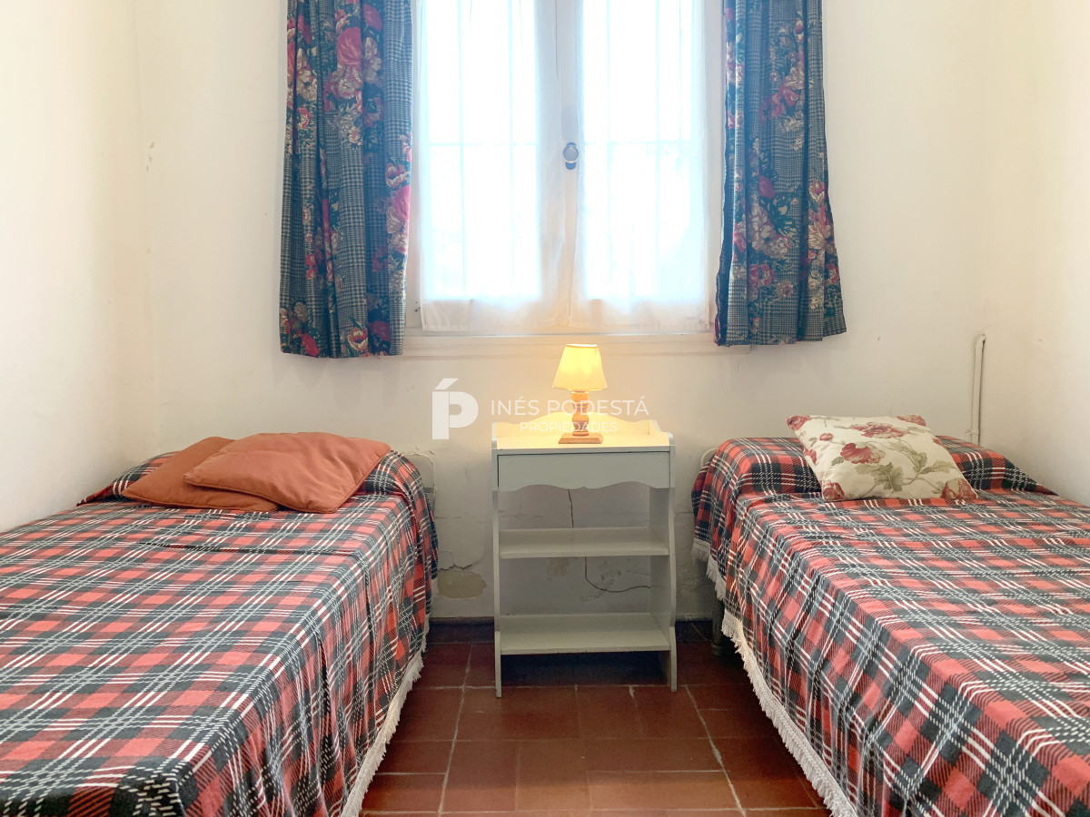Casa ID.995 - Alquiler casa de 5 dormitorios 