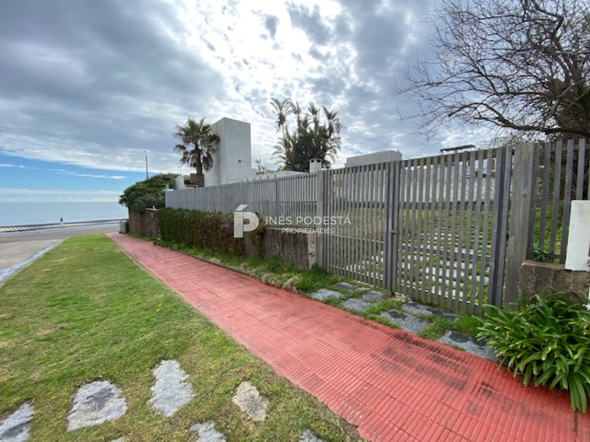 Casa ID.8394 - Alquiler frente al mar con 3 dormitorios + 2 dormitorios independintes