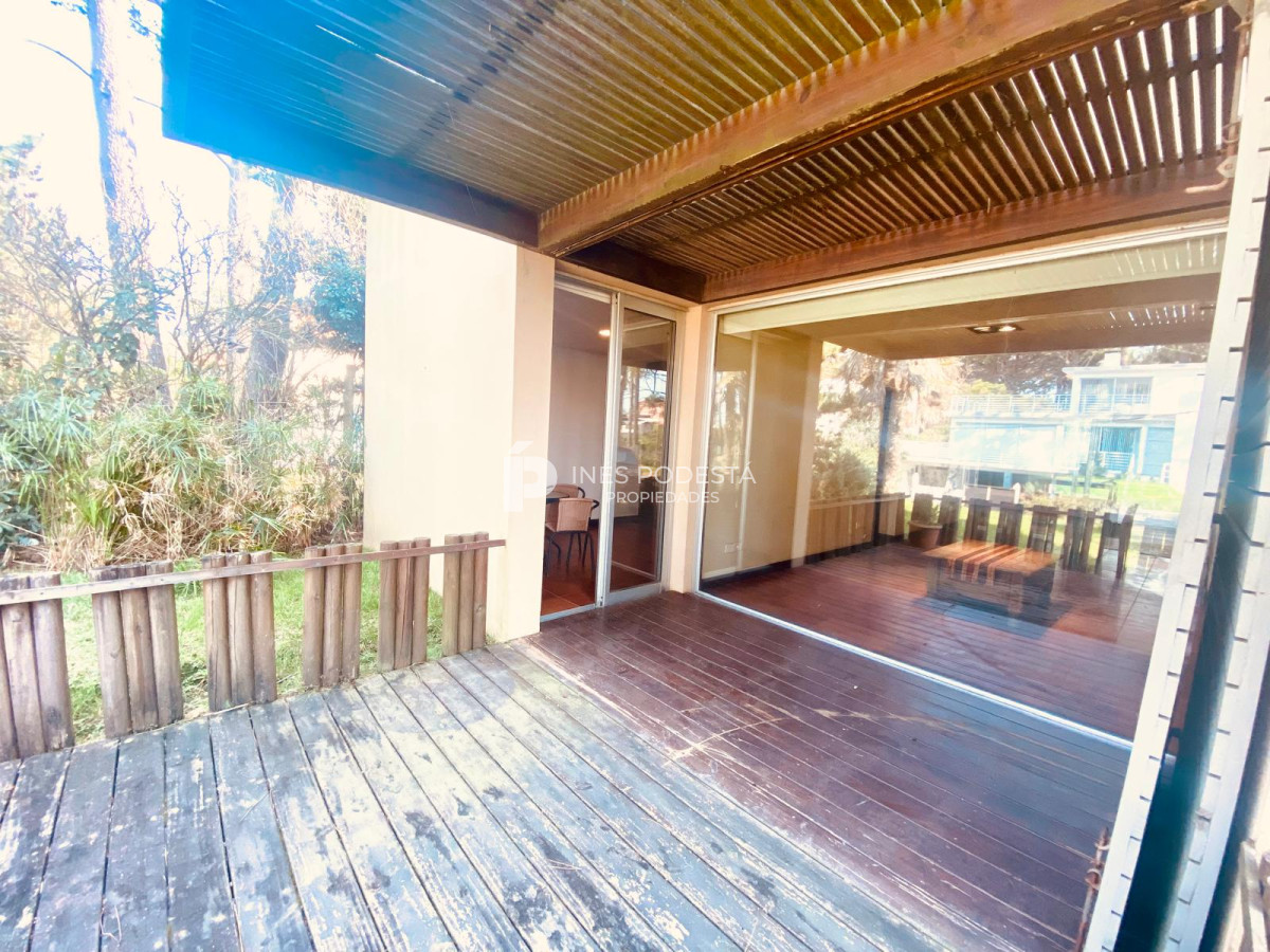 Casa ID.6080 - Venta casa 4 dormitorios Montoya La Barra