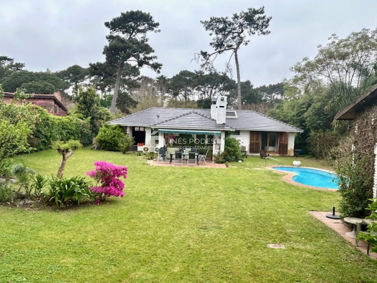 Casa ID.815 - Casa con 4 dormitorios más piscina climatizada