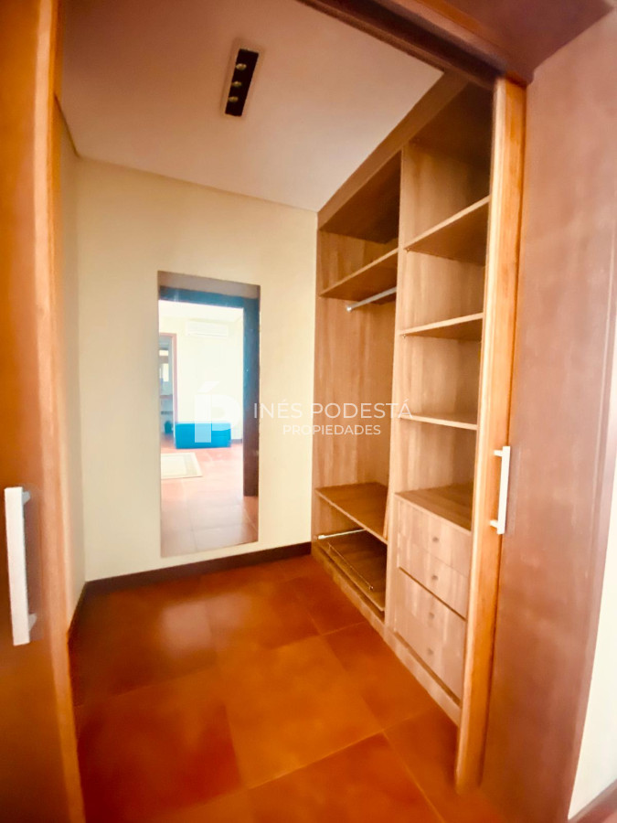 Casa ID.6080 - Venta casa 4 dormitorios Montoya La Barra