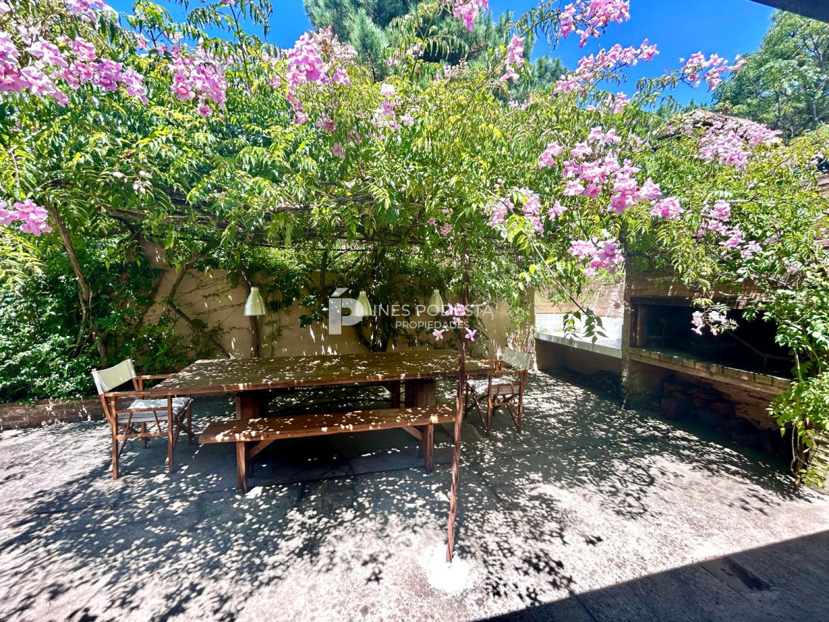 Casa ID.1056 - Venta y alquiler 3 suites