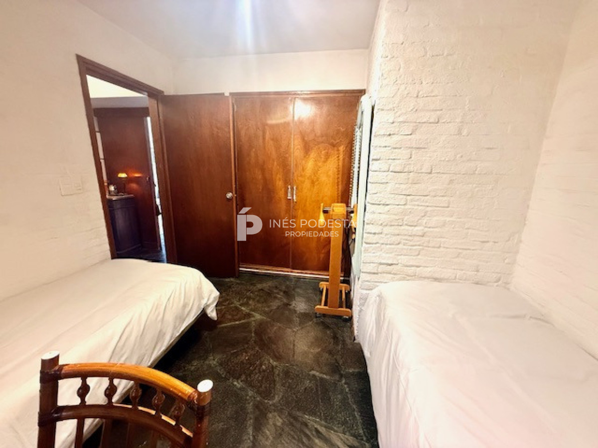 Casa ID.41924 - Se vende estupendo lote con casa