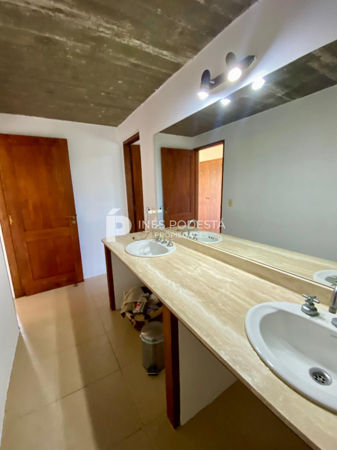 Casa ID.7337 - CASA EN VENTA EN BARRIO PRIVADO EL QUIJOTE 
