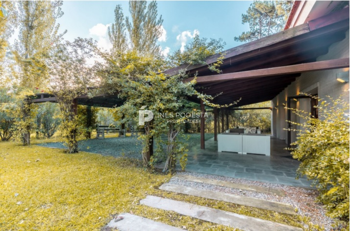 Casa ID.39969 - Casa en barrio privado 