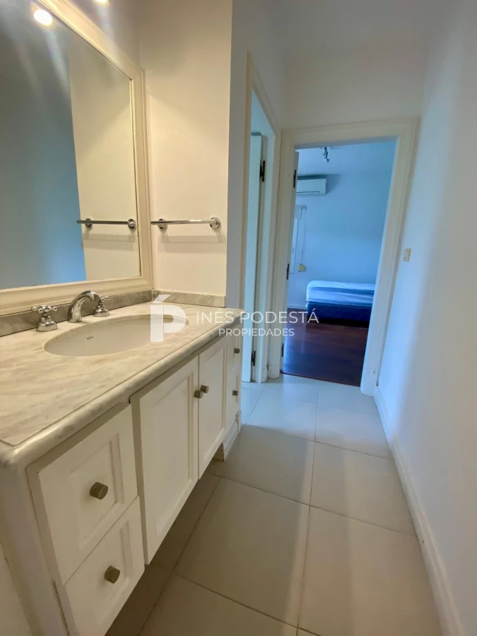 Casa ID.41257 - Alquiler 4 dormitorios y dependencia de servicio con piscina