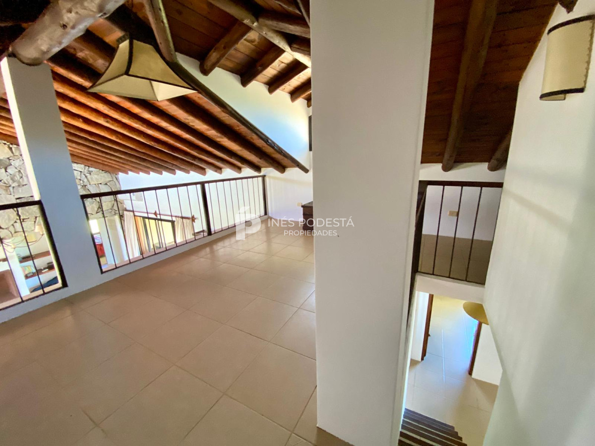 Casa ID.7337 - CASA EN VENTA EN BARRIO PRIVADO EL QUIJOTE 