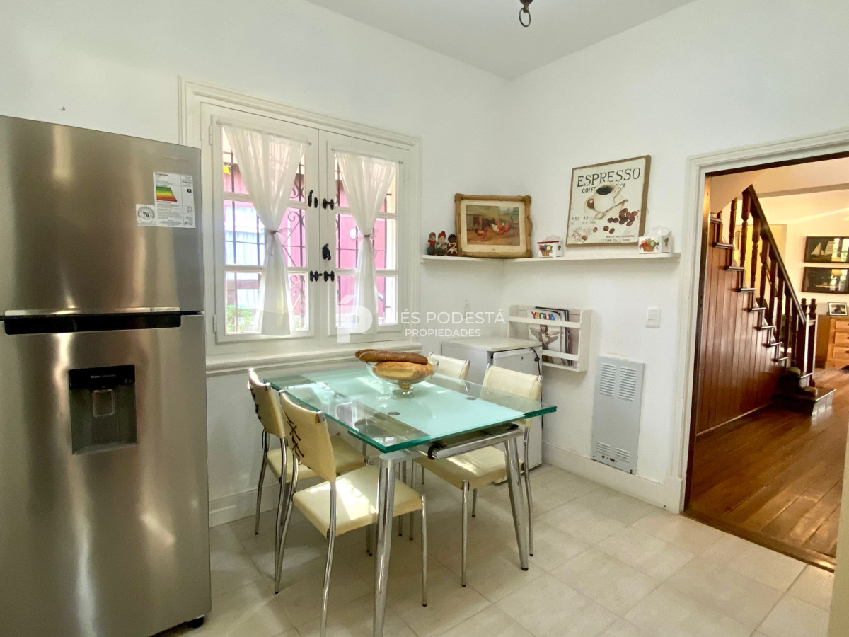 Casa ID.37941 - Casa en Venta Punta del Este 5 dormitorios Golf