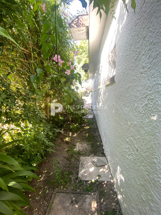 Casa ID.1973 - Venta en Cantegril 4 dormitorios y dependencia de servicio