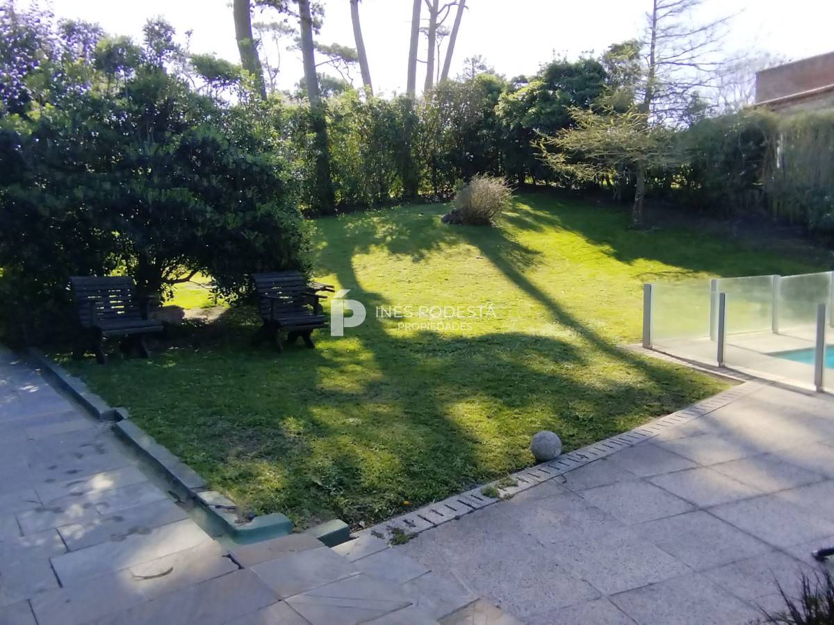 Casa ID.39070 - VENTA CASA EN PINARES 4 DORMITORIOS 