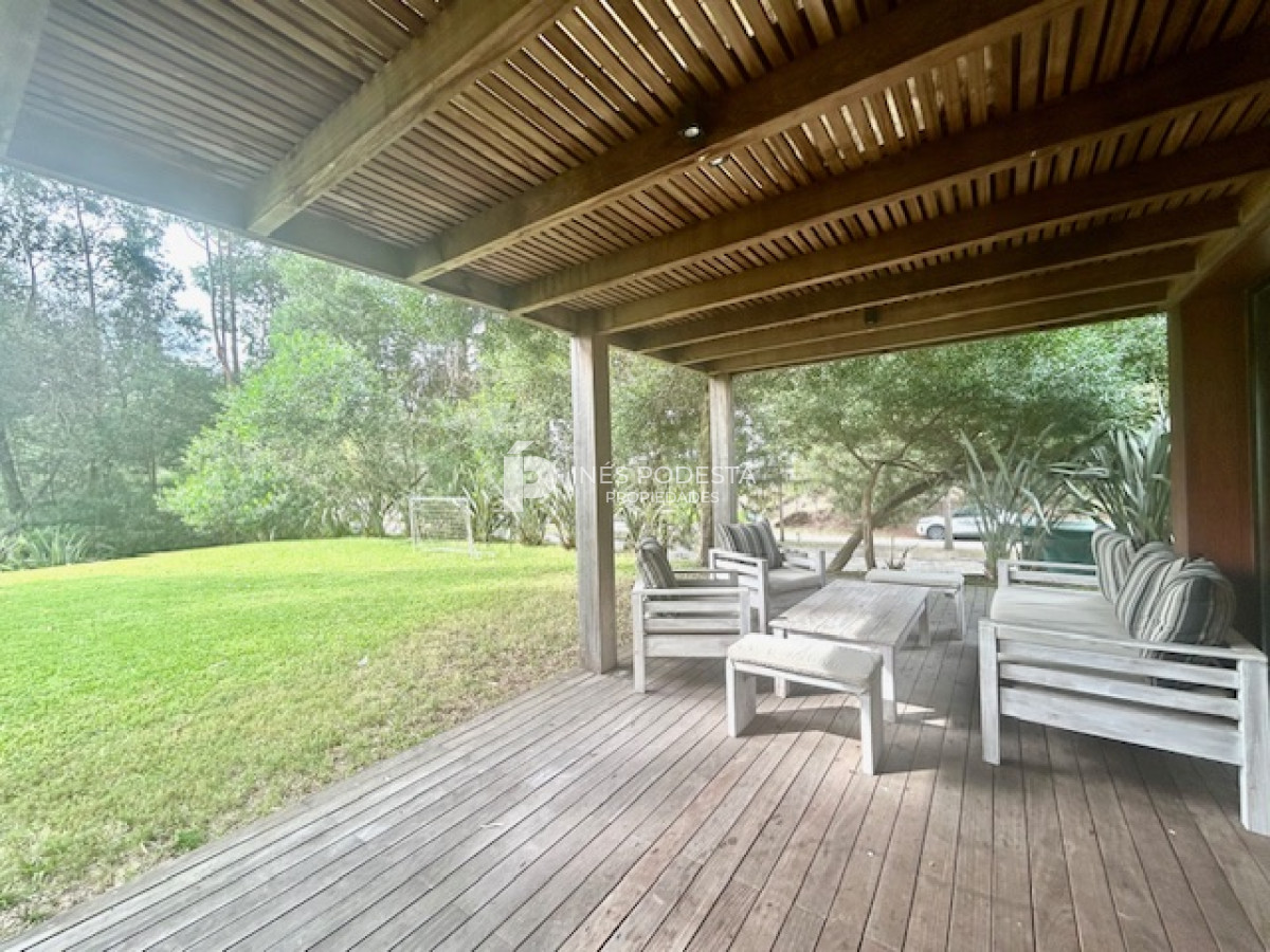 Casa ID.38311 - Venta casa retasada en Solanas Design Village con 4 dorm + estar