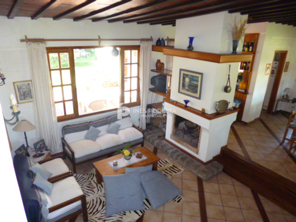 Casa ID.237 - Casa en Punta del Este, Pinares