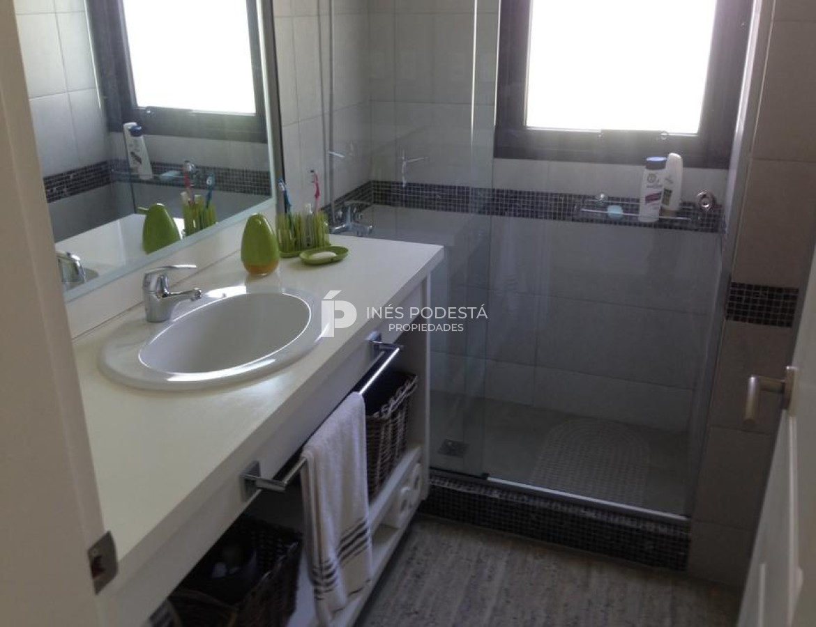 Casa ID.6378 - Parque Pinares barrio cerrado con 3 dormitorios