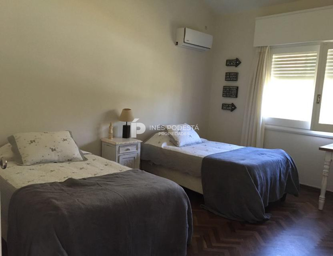 Casa ID.7697 - Casa en alquiler de 3 dormitorios Punta del Este