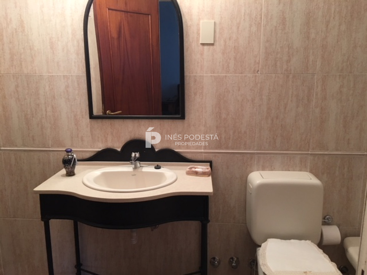 Casa ID.8065 - Venta en Laguna del Diario, gran propiedad