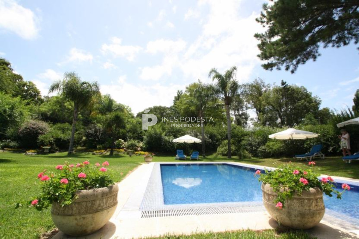 Casa ID.8179 - Av San Pablo con 6 suites y gran piscina