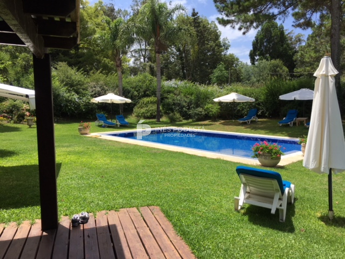 Casa ID.8179 - Av San Pablo con 6 suites y gran piscina