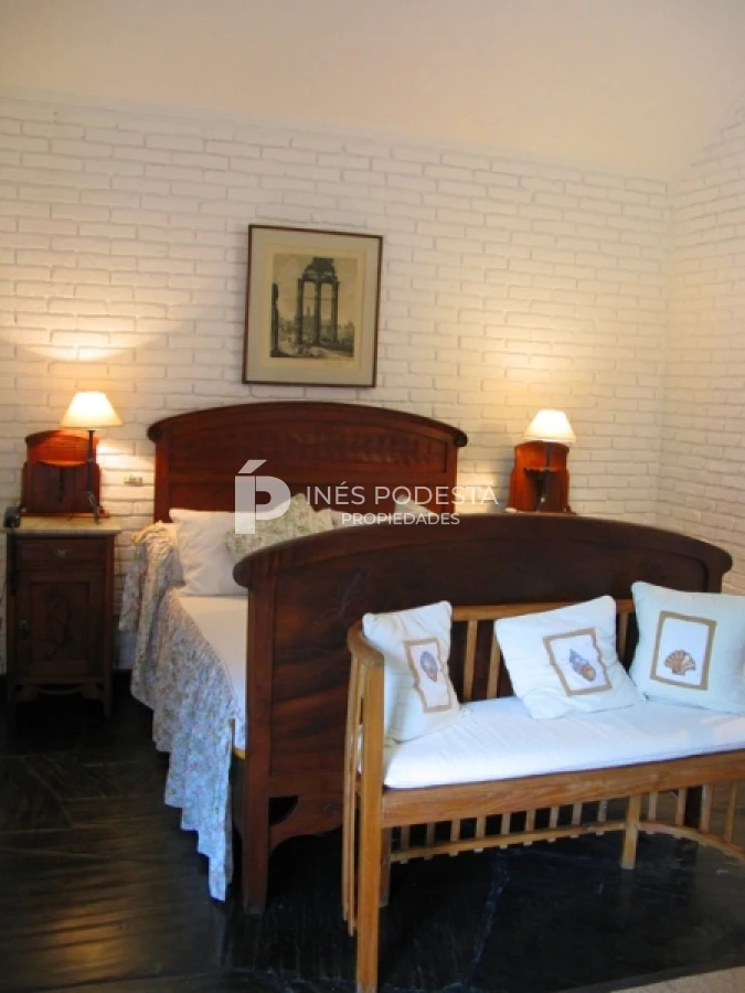 Casa ID.92 - Alquiler 3 dormitorios y dependencia de servicio