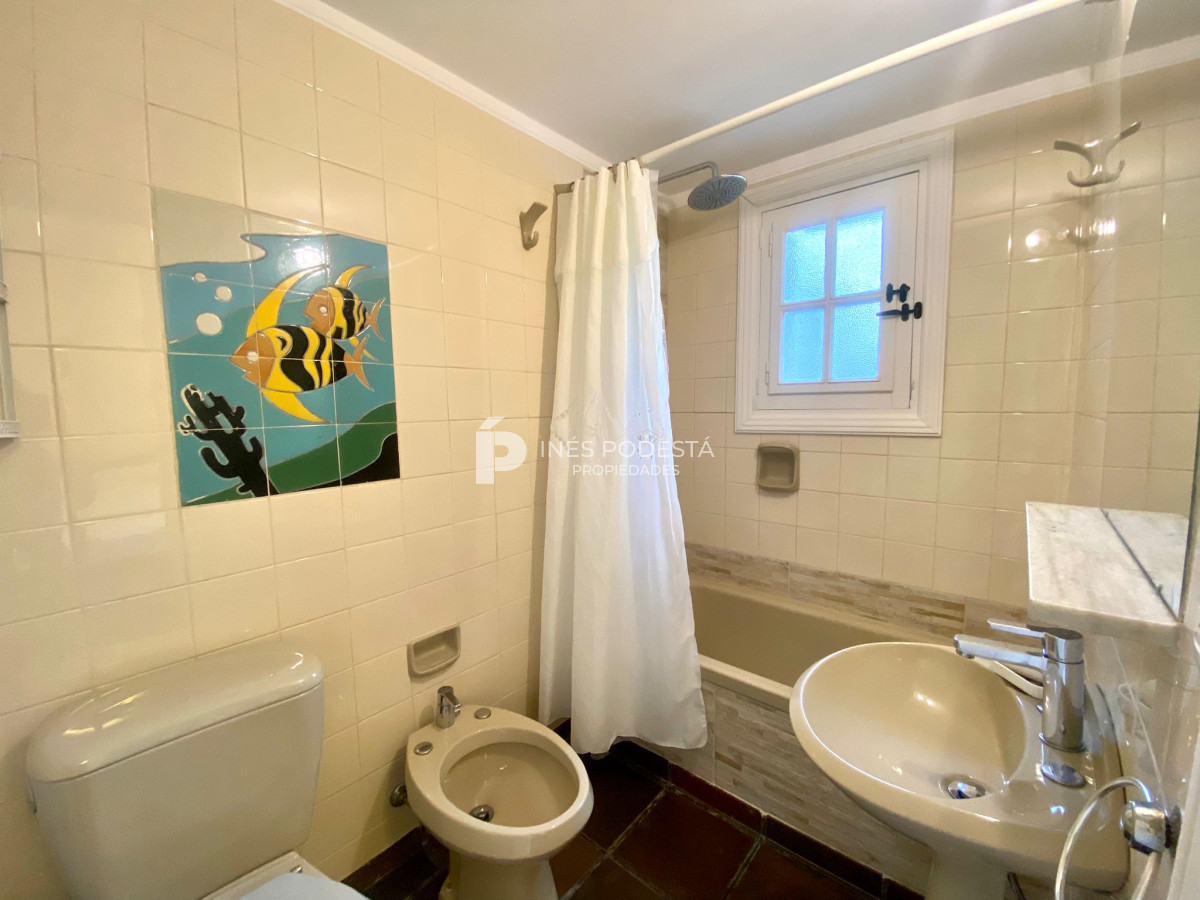 Casa ID.37941 - Casa en Venta Punta del Este 5 dormitorios Golf