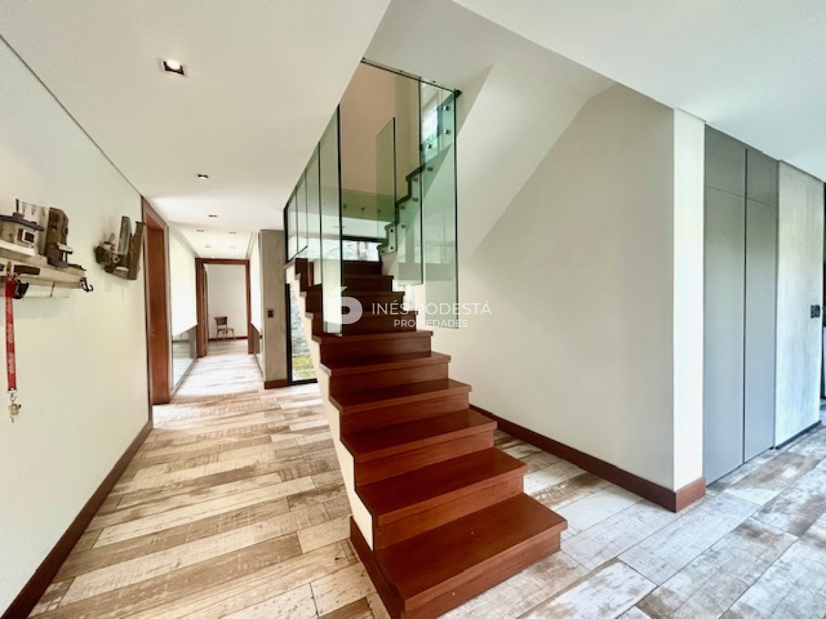 Casa ID.38311 - Venta casa retasada en Solanas Design Village con 4 dorm + estar