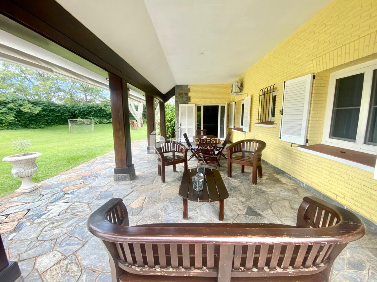 Casa ID.41446 - Venta casa en mansa de 5 dormitorios