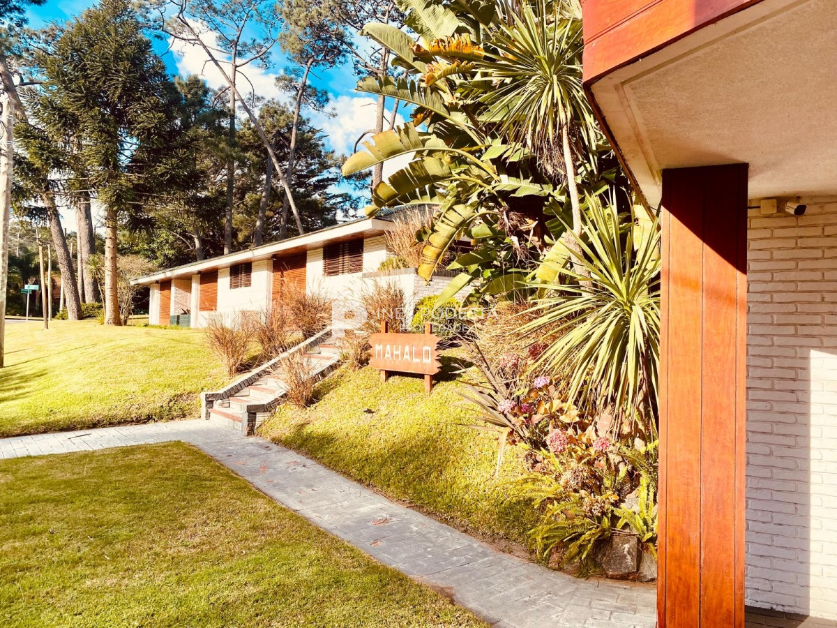 Casa ID.39062 - Alquiler y venta en mansa con 7 dormitorios