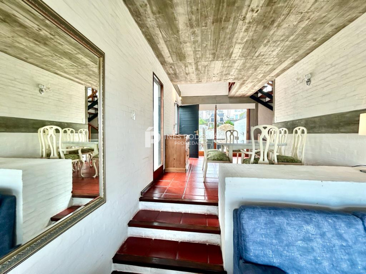 Casa ID.40332 - Alquiler en Montoya frente a la playa, 4 dormitorios, y piscina