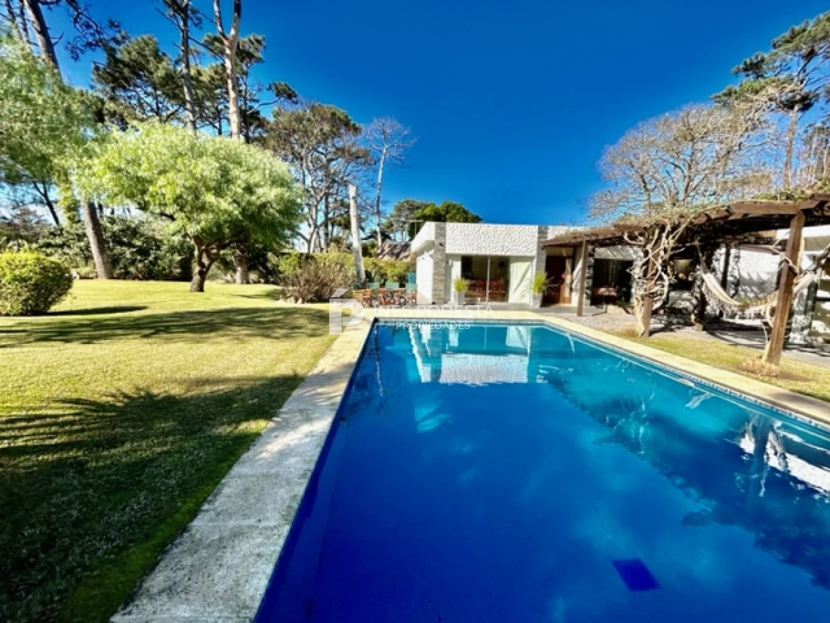 Casa ID.861 - VENTA CASA EN RINCON DEL INDIO 3 DORMITORIOS 