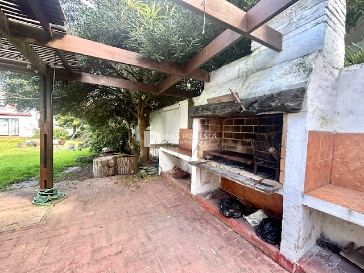Casa ID.8600 - Alquiler casa 5 dormitorios, 4 baños