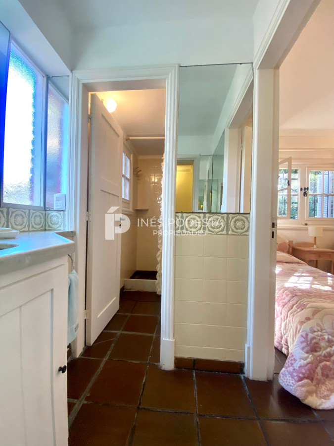 Casa ID.37941 - Casa en Venta Punta del Este 5 dormitorios Golf