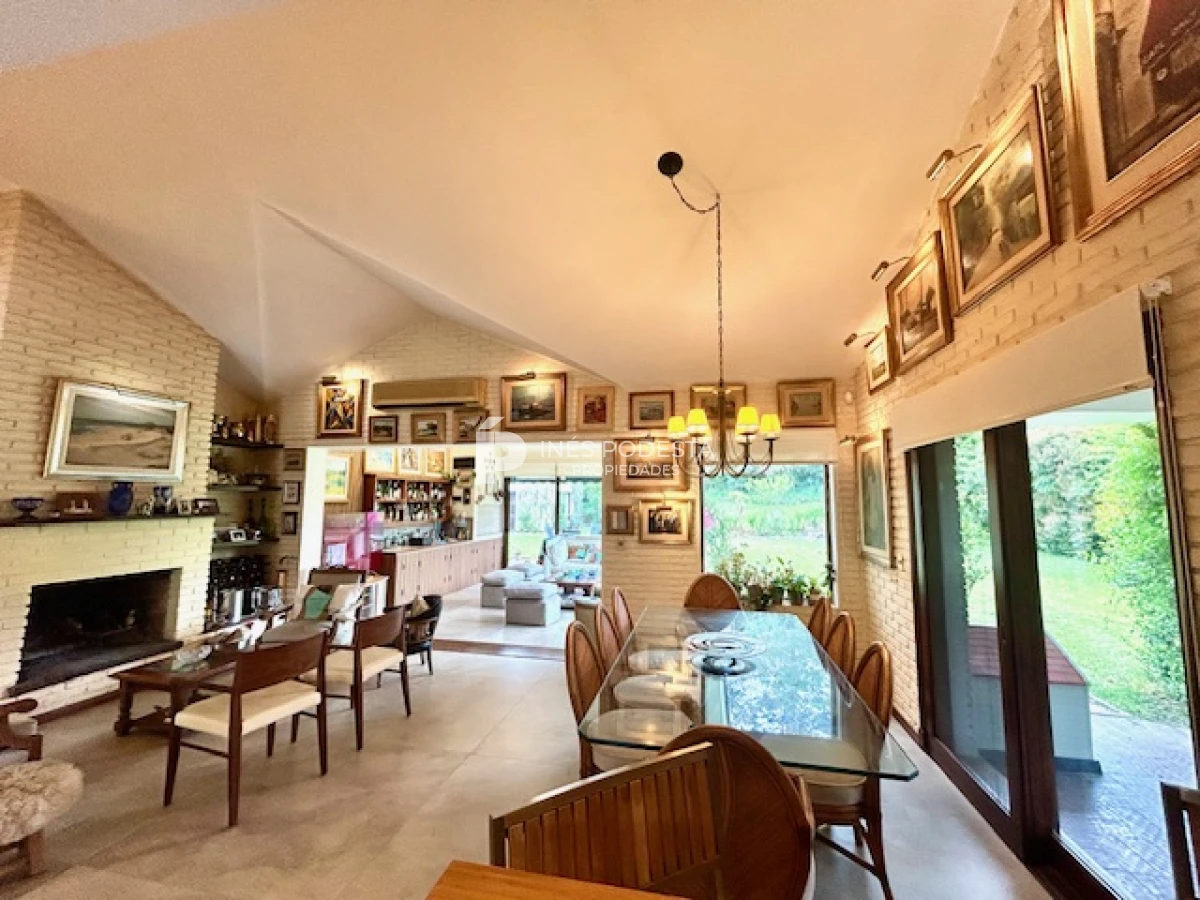 Casa ID.815 - Casa con 4 dormitorios más piscina climatizada