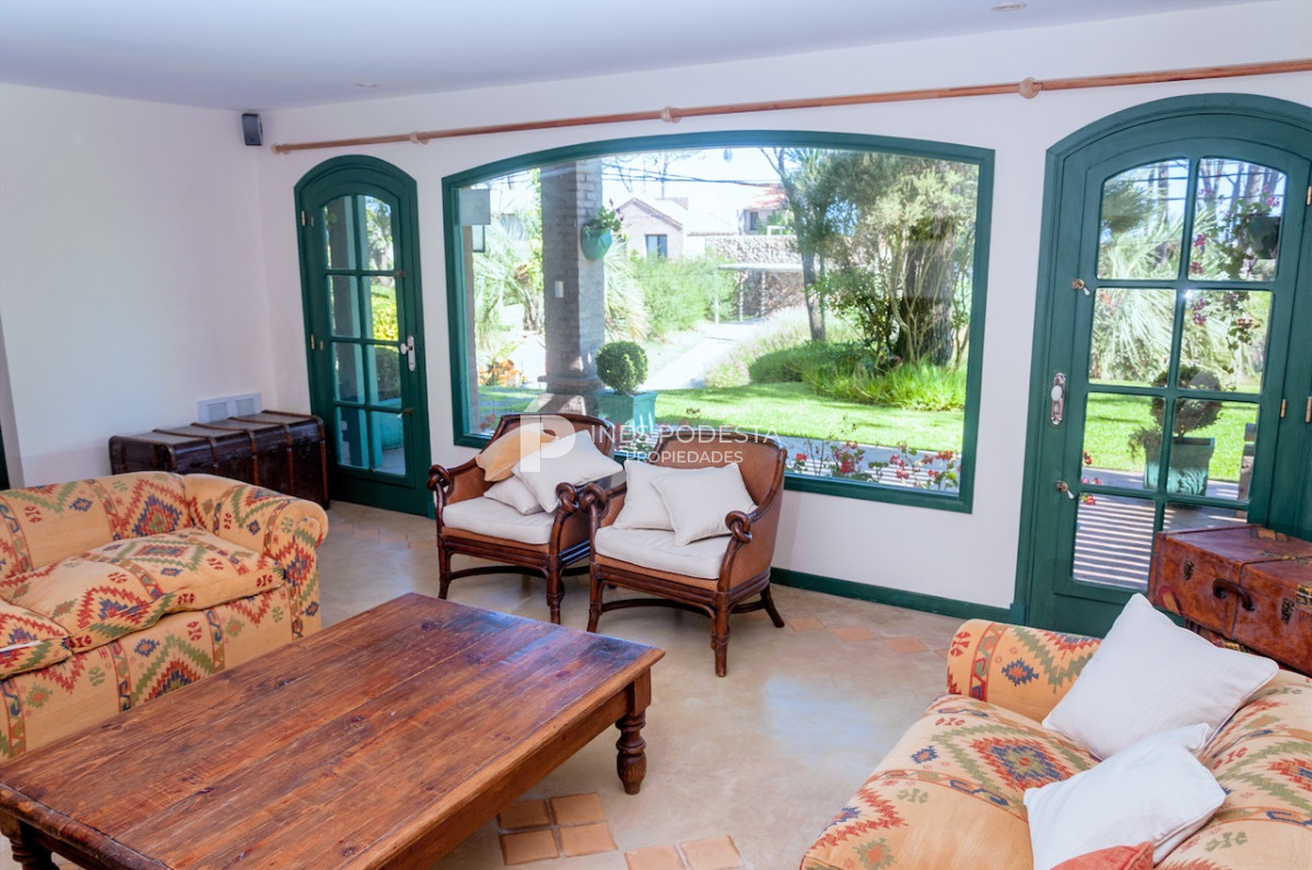 Casa ID.38389 - Alquiler 4 dormitorios
