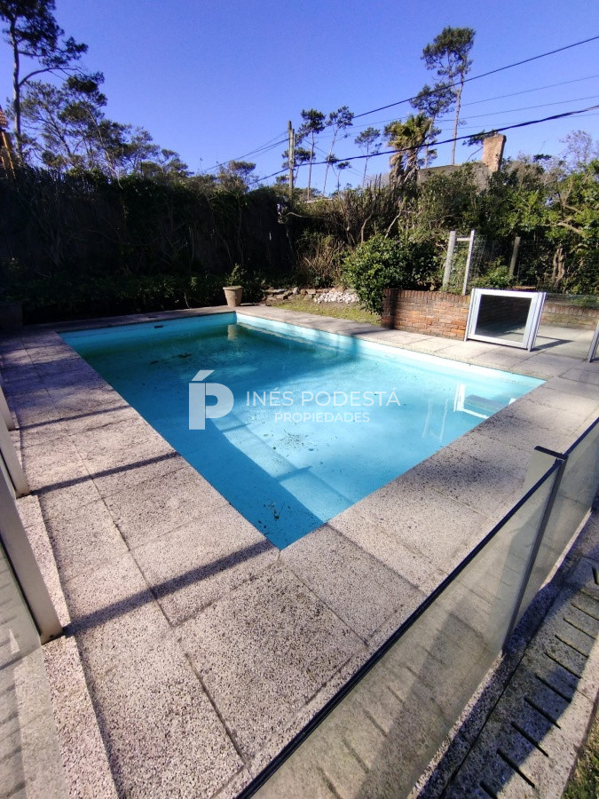 Casa ID.39070 - VENTA CASA EN PINARES 4 DORMITORIOS 