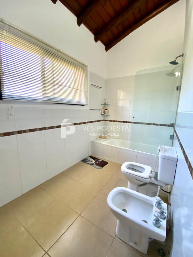 Casa ID.7337 - CASA EN VENTA EN BARRIO PRIVADO EL QUIJOTE 